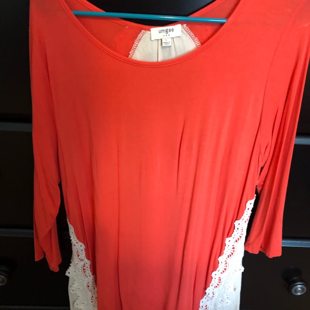 Buckle top